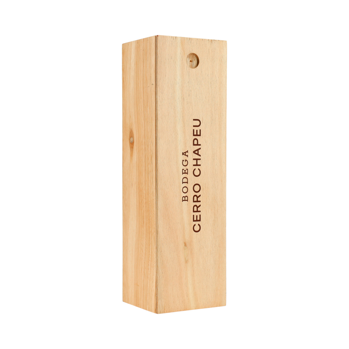 Estuche de madera con logo bodega cerro chapeu